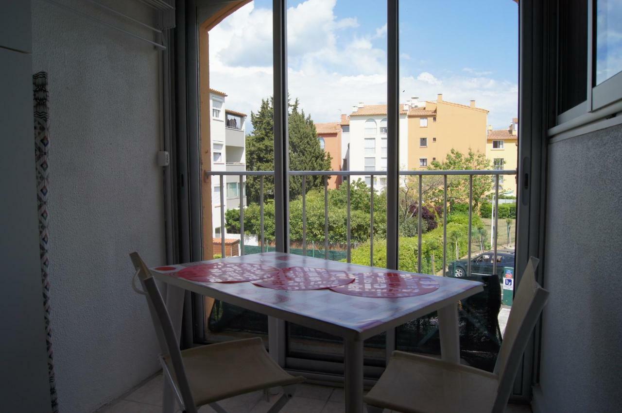 Les Locations de Lara I - T2 spacieux Loggia Parking privatif Près port, plage, Ile Loisirs Agde Extérieur photo